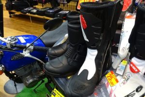 バイクブーツ